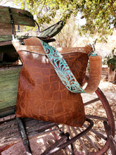 Load image into Gallery viewer, Large Cowhide Tote