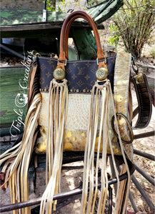 Custom Revamp Crossbody Bag for Alissa