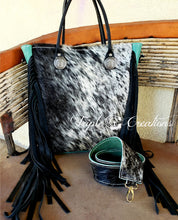 Load image into Gallery viewer, Salt &amp; Pepper Cowhide Tote